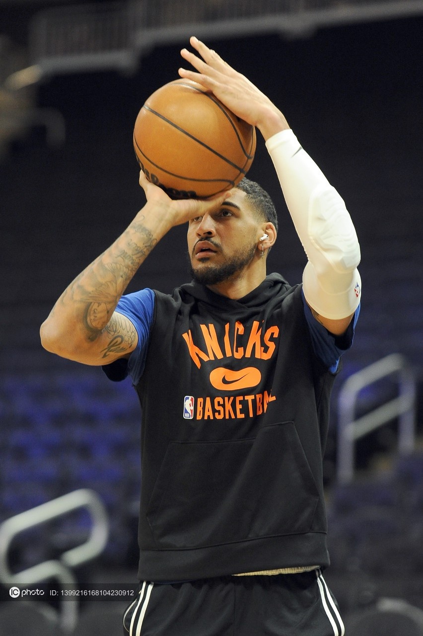 米兰-关于国际比赛日体能课后，密尔沃基雄鹿手感冰凉备战社区盾，气氛紧张，赛季目标并未改变的信息